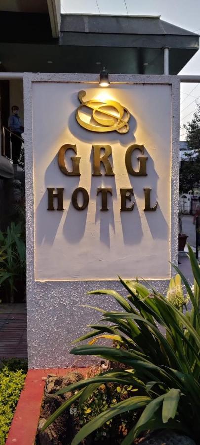 Hotel Grg Вадодара Екстер'єр фото