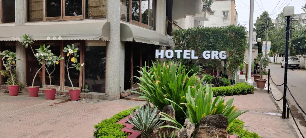 Hotel Grg Вадодара Екстер'єр фото